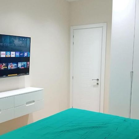 Appartement Tirana Road Blloku Area Extérieur photo